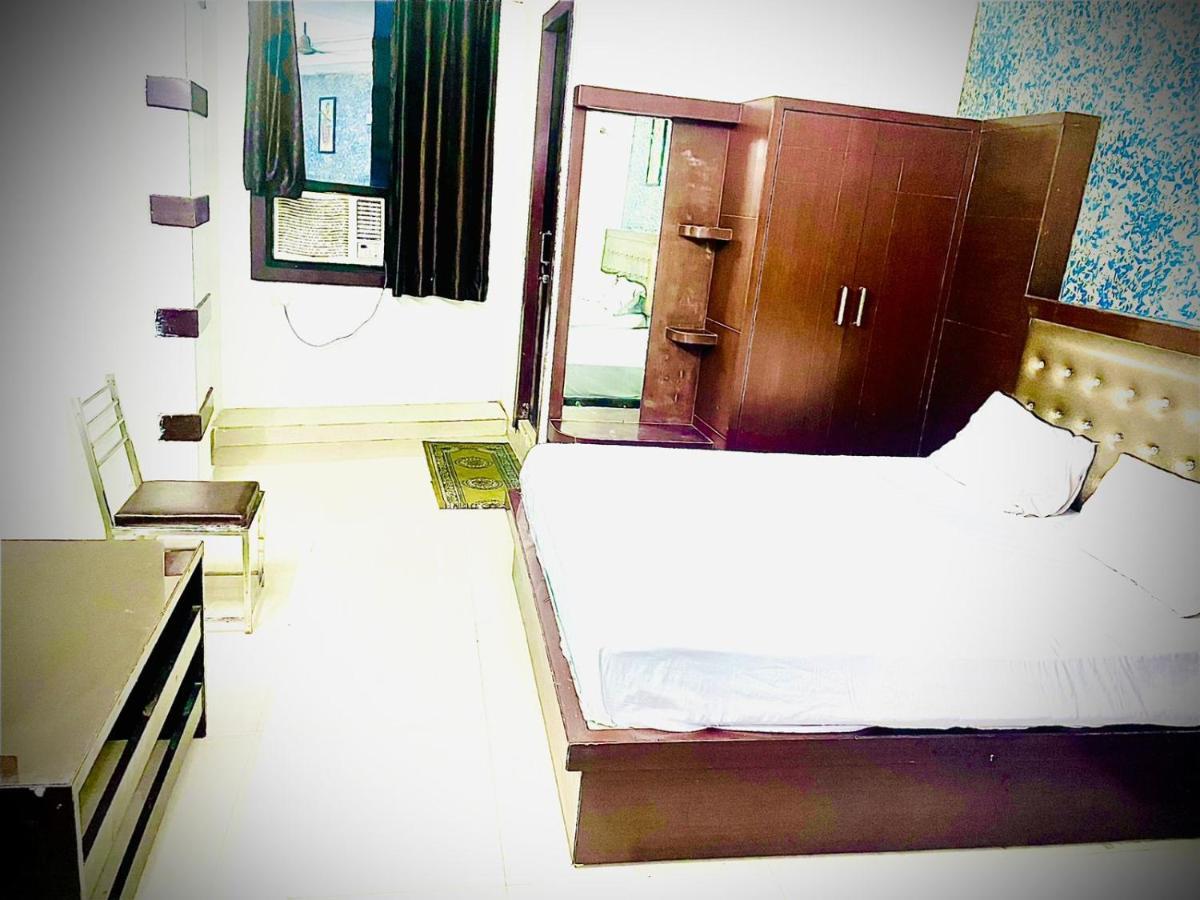 Blue Rose International, Family Hotel Agra (Uttar Pradesh) Exterior photo
